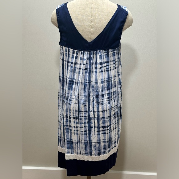 Simply Vera Verawang Nightgown size medium v-neck Great Condition! - Picture 6 of 6